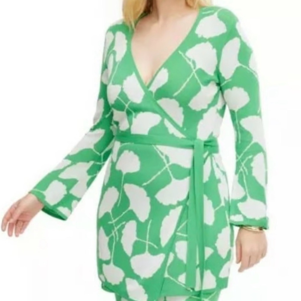 Diane Von Furstenberg | Green & White Long Sleeve V-Neck Ginkgo Wrap Sweater